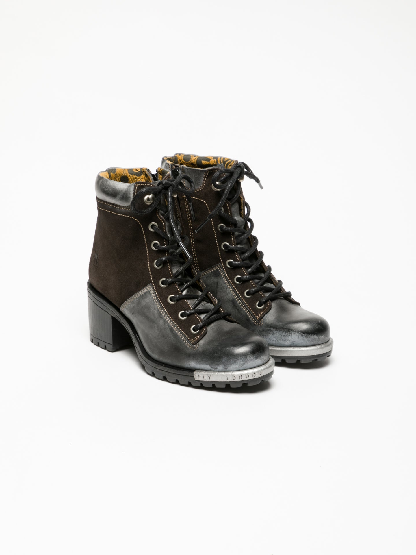 Fly London Botins com Atacadores em Castanho